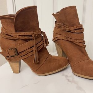 Heeled Ankle Boots with Tassels